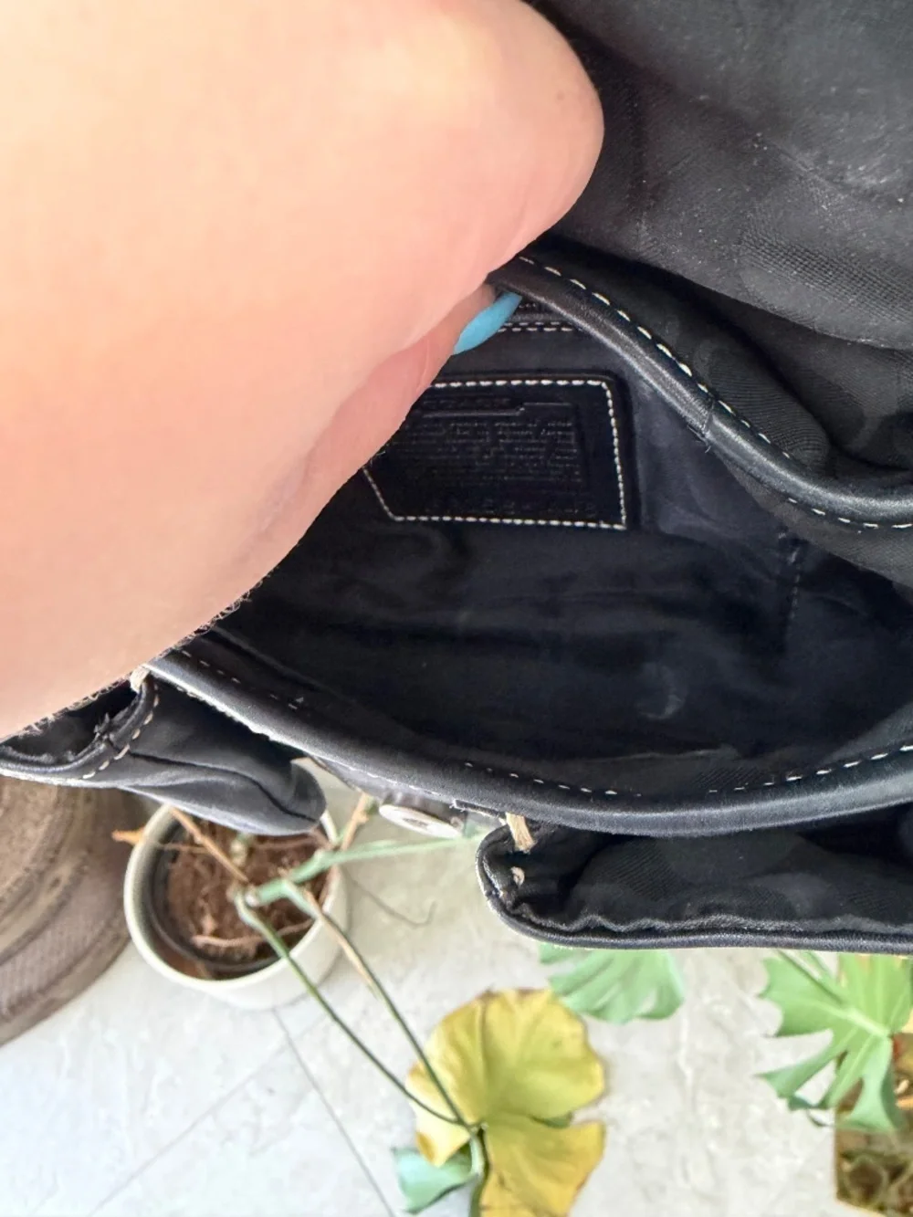 Y2K Vintage Coach Soho Small Pocket Flap Black Leather Buckle Shoulder Bag 1446